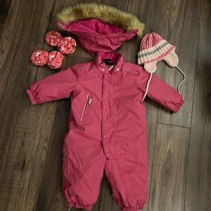 Reima snow suit + kombi hat and gloves
